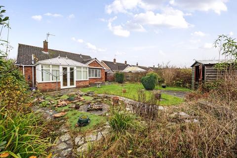 3 bedroom detached bungalow for sale, Denbeigh Drive, Tonbridge, TN10 3PW