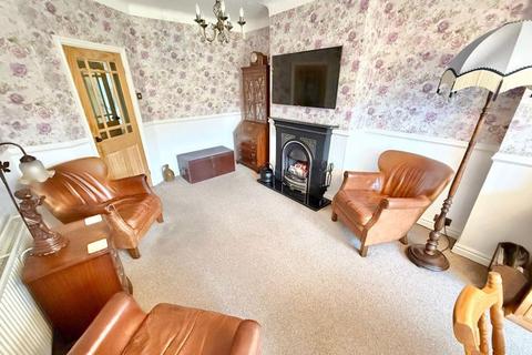 2 bedroom semi-detached bungalow for sale, Avondale, Whitby