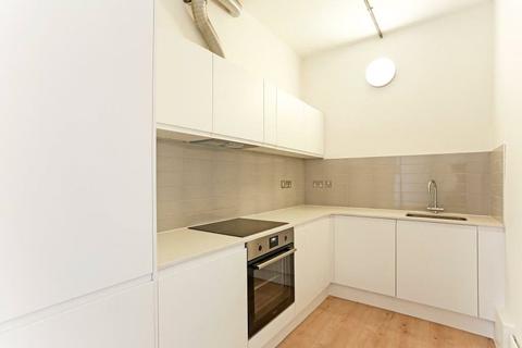 2 bedroom apartment to rent, Arbutus Street, London, E8