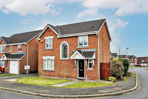 3 bedroom detached house for sale, Snowshill Gardens, Dudley, DY1 3LU