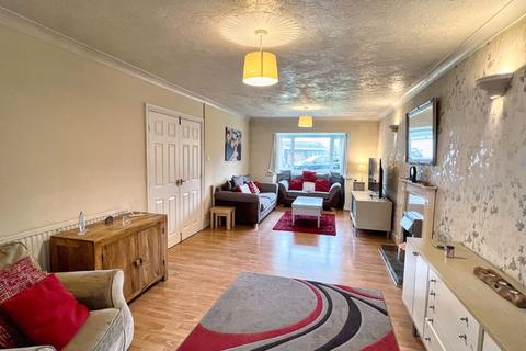 3 Beechwood Grove, Pencoed, Bridgend, CF35 6SU