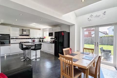 3 Beechwood Grove, Pencoed, Bridgend, CF35 6SU