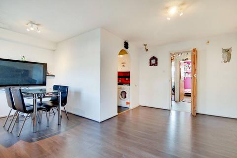 2 bedroom flat for sale, Barnfield Place, Isle Of Dogs, London, E14