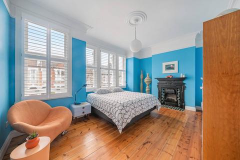 4 bedroom house to rent, Fernside Road, Nightingale Triangle, London, SW12