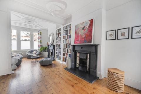 4 bedroom house to rent, Fernside Road, Nightingale Triangle, London, SW12