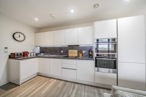 2 bedroom flat for sale, Moorhen Drive, Hendon, London, NW9