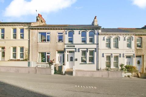 3 bedroom terraced house for sale, 5 Nursery Avenue, Onchan