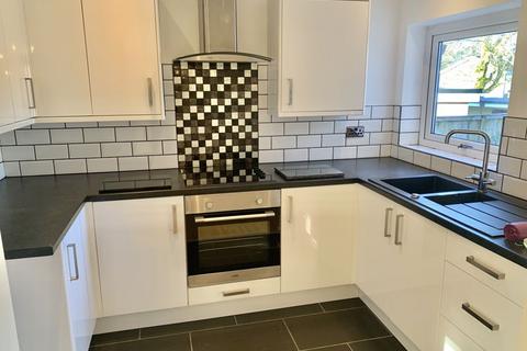 18 Heol Pantglas, Neath, SA10 7UE