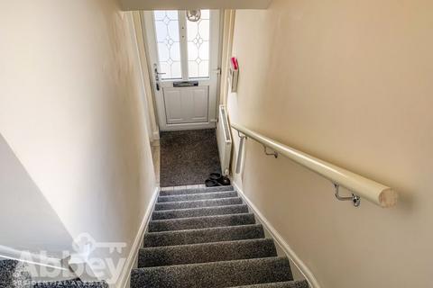 18 Heol Pantglas, Neath, SA10 7UE