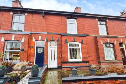 2 bedroom terraced house for sale, Halvard Avenue, Bury