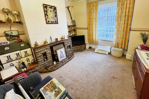 2 bedroom terraced house for sale, Halvard Avenue, Bury