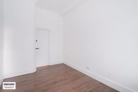 1 bedroom maisonette to rent, Richmond Road, London E8