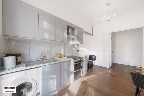 1 bedroom maisonette to rent, Richmond Road, London E8