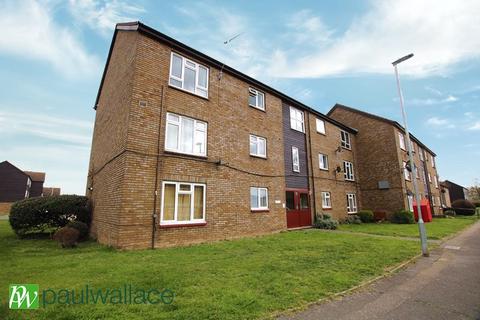 2 bedroom apartment for sale, Groom Road, Turnford