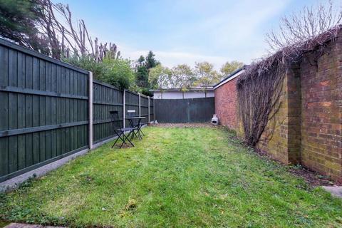 2 bedroom end of terrace house for sale, Verwood Road, Harrow