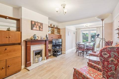 4 bedroom semi-detached bungalow for sale, Warwick Way, Rickmansworth WD3