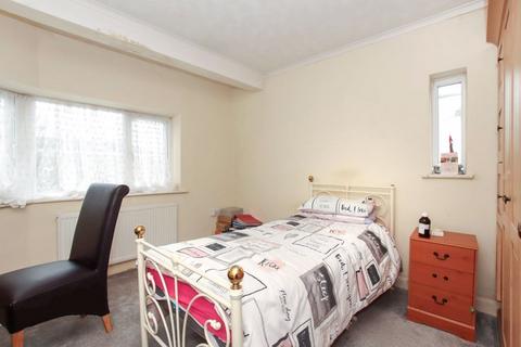 167 Adeyfield Road, Hemel Hempstead, HP2 5JU