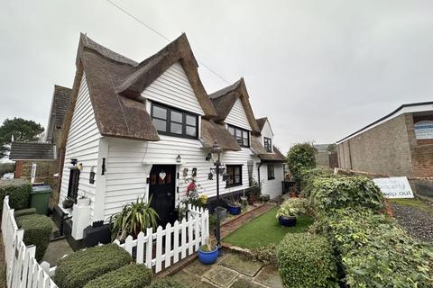 2 bedroom cottage for sale, Horndon-On-The-Hill