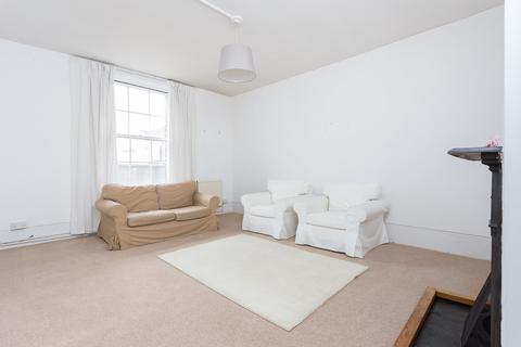 2 bedroom flat to rent, Coalbrook Mansions, SW12