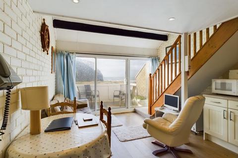 2 bedroom apartment for sale, Eastcliff, Porthtowan - First floor holiday apartment