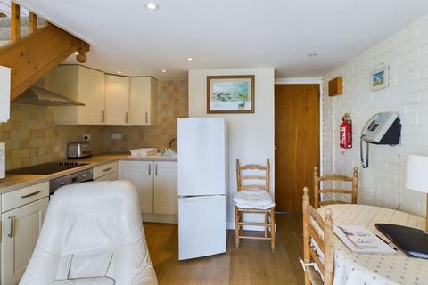 2 bedroom apartment for sale, Eastcliff, Porthtowan - First floor holiday apartment