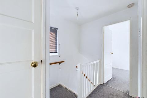 3 bedroom terraced house to rent, Redwell Road, Gloucester GL4