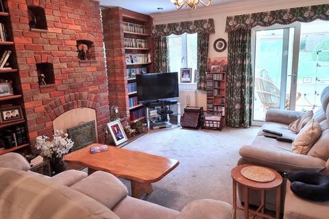 3 bedroom detached house for sale, Highfield, Chalfont St. Giles