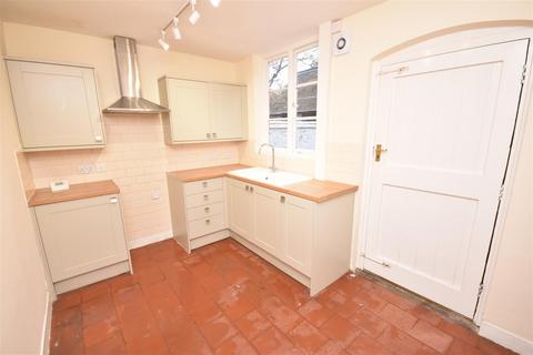 3 bedroom semi-detached house to rent, Raby Mere Road, Raby