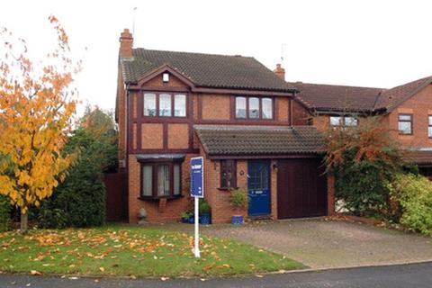 4 bedroom detached house to rent, Beaubrook Gardens, Wordsley DY8