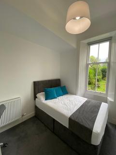 3 bedroom flat to rent, Lorne Street, Edinburgh, EH6