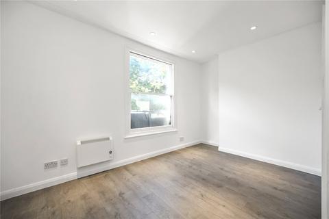 2 bedroom maisonette to rent, London NW1