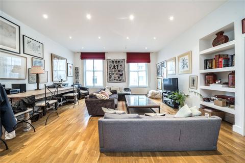 3 bedroom apartment for sale, London SW8