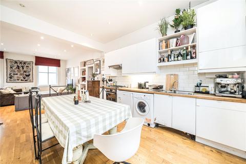 3 bedroom apartment for sale, London SW8