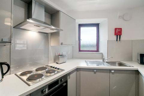 2 bedroom flat to rent, Dumbarton Road, Partick, Glasgow, G11