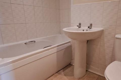 2 bedroom flat to rent, 30 Anchor Point 54 Cherry Street Sheffield S2 4ST