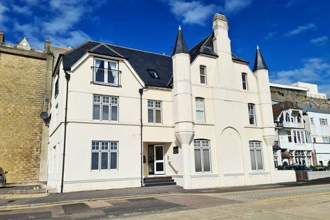 2 bedroom apartment to rent, Granville Marina, Ramsgate