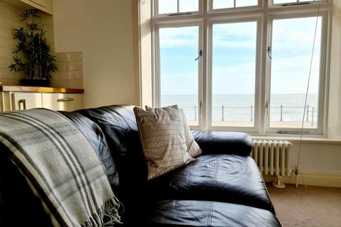 2 bedroom apartment to rent, Granville Marina, Ramsgate