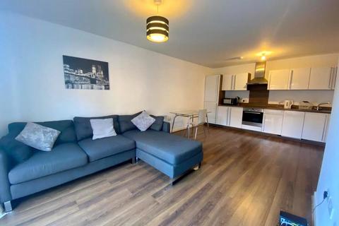 2 bedroom apartment to rent, Sillavan Way, Manchester M3