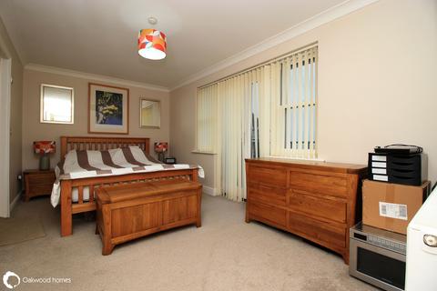 2 bedroom flat for sale, Westgate