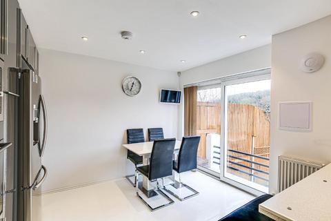11 Hyde Road, South Croydon, CR2 9NR