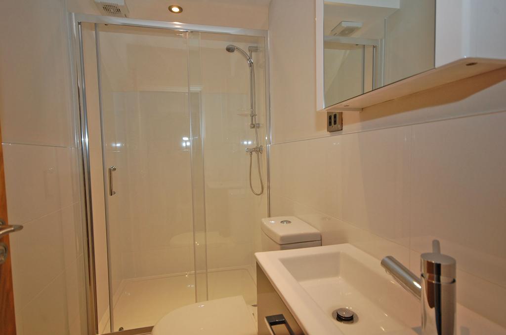 Photo 05