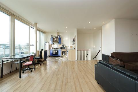 3 bedroom apartment for sale, Hopton Road, Royal Arsenal SE18