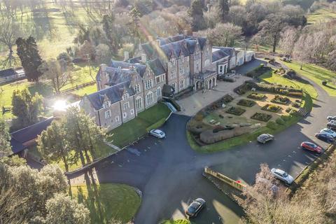 5 bedroom house for sale, The East Wing, Bryngwyn Manor, Hereford, Herefordshire, , HR2 8EQ