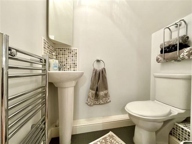 Downstairs wc
