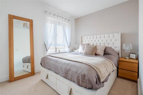 3 bedroom semi-detached house for sale, Barton Grove, Bedfordshire LU7