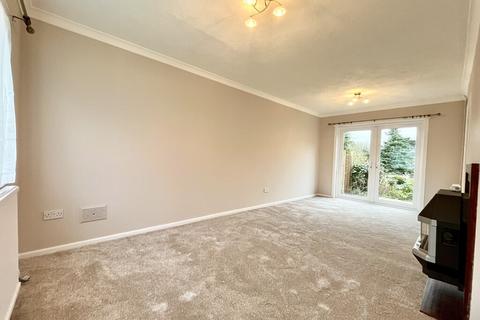 3 bedroom end of terrace house to rent, Rectory Wood, Harlow CM20