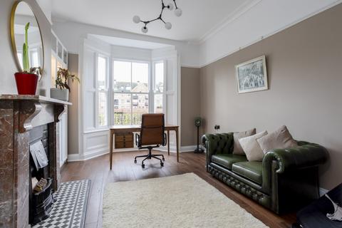 4 bedroom end of terrace house for sale, South Esplanade, York, YO1