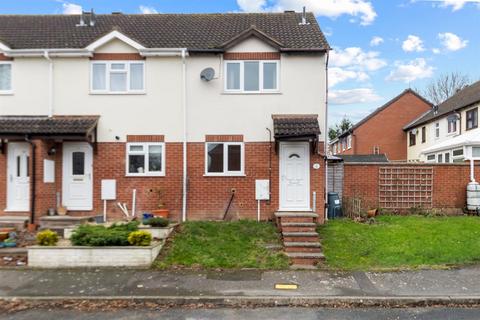 2 bedroom end of terrace house for sale, 16 Challenger Close, Malvern, Worcestershire, WR14