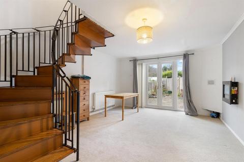 2 bedroom end of terrace house for sale, 16 Challenger Close, Malvern, Worcestershire, WR14