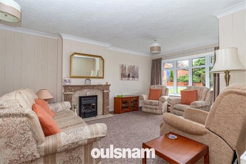 2 bedroom bungalow for sale, Orchard Drive, Longbridge, Birmingham, B31